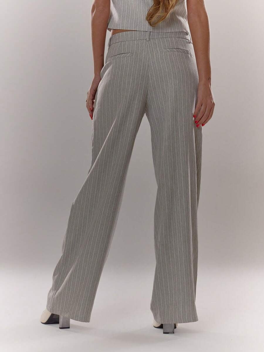 Calça alfaiataria feminina