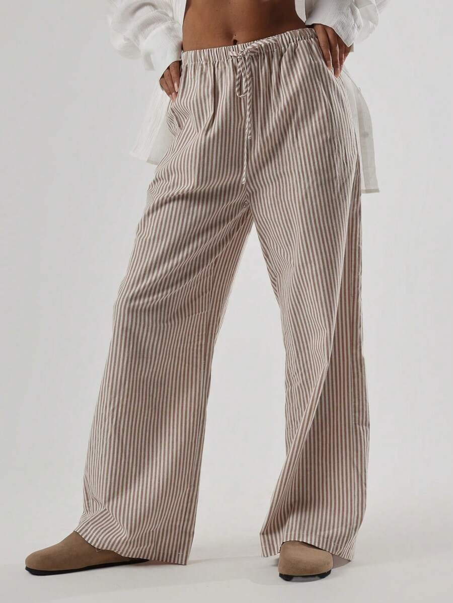 Calça fem com textura em linho